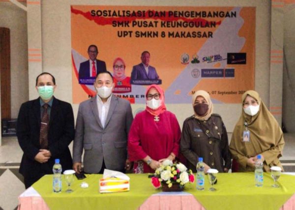 Harper Perintis Makassar Jalin Kerja Sama dengan SMKN 8 Makassar - SMK